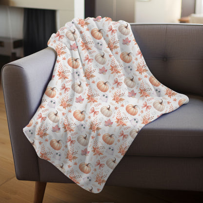 Cute Coquette Pumpkin & Ghost Pattern Cozy Fall Velveteen Plush Blanket