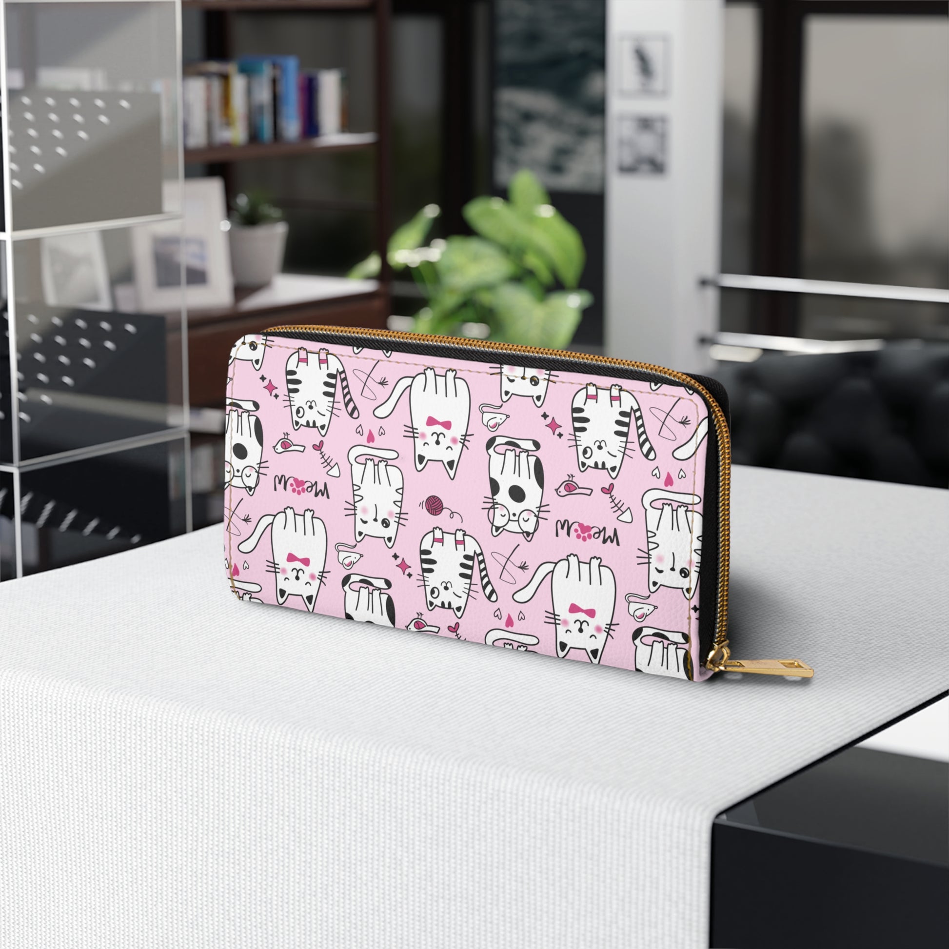 Pink Zipper Wallet with Sassy Cats