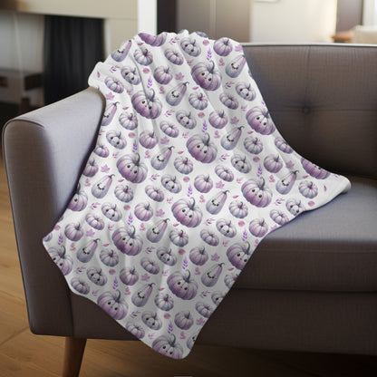 Cute Kawaii Purple Pumpkin Pattern Cozy Fall Velveteen Plush Blanket